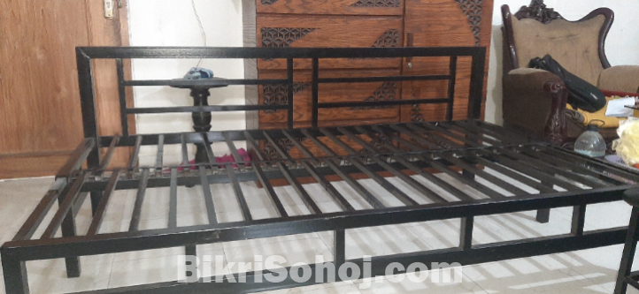 সোফা কাম বেড